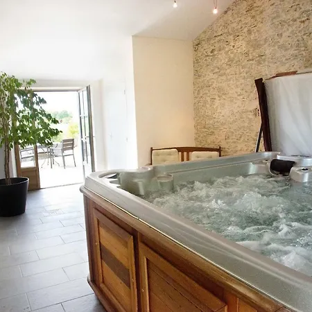 Dom wakacyjny La Brejoliere